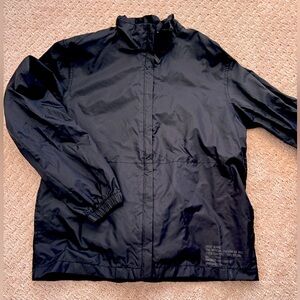 DKNY women’s size small waterproof packable raincoat